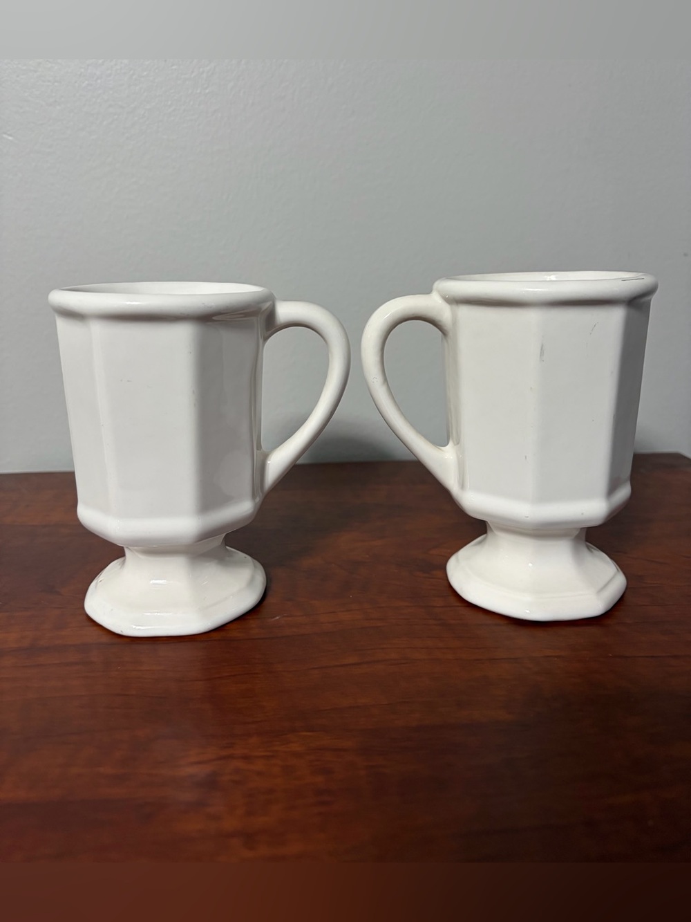 Pfaltzgraff Pedestal Mugs Heritage Pattern - Picture 3 of 11